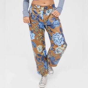 NWT Aerie ski Snow nylon pants flowery blue brown pants Small
